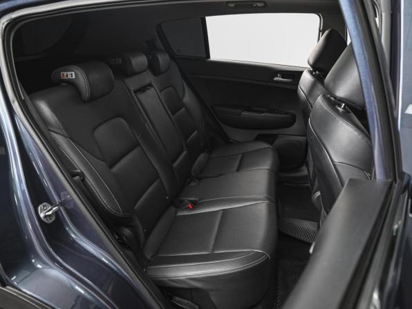 Kia Sportage IV Рестайлинг с пробегом 2019 года, цена 2 387 640 рублей, 101801 км, внедорожник, Автокод Объявления