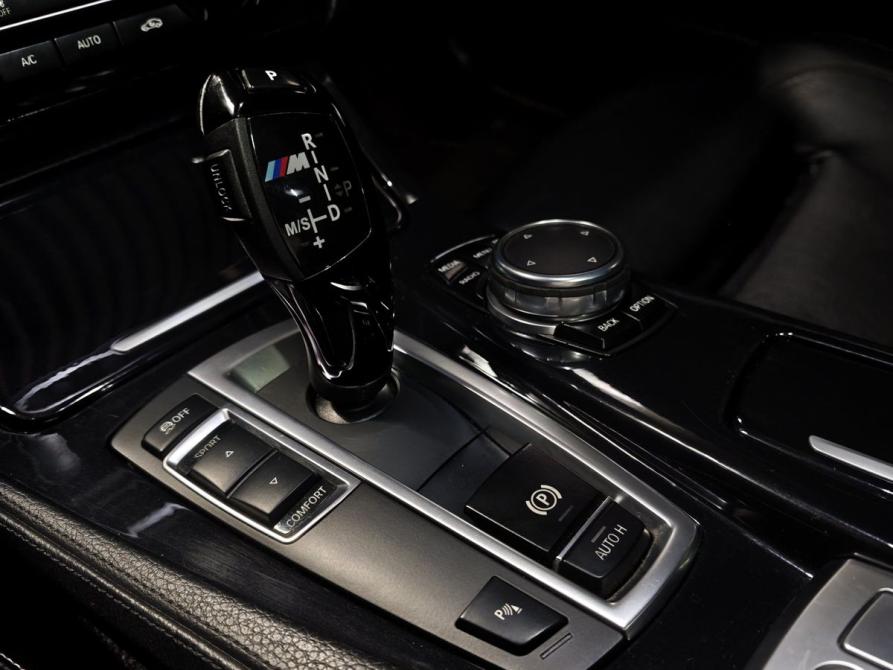 BMW 5 серии VI (F10/F11/F07) Рестайлинг Москва  - изображение 21