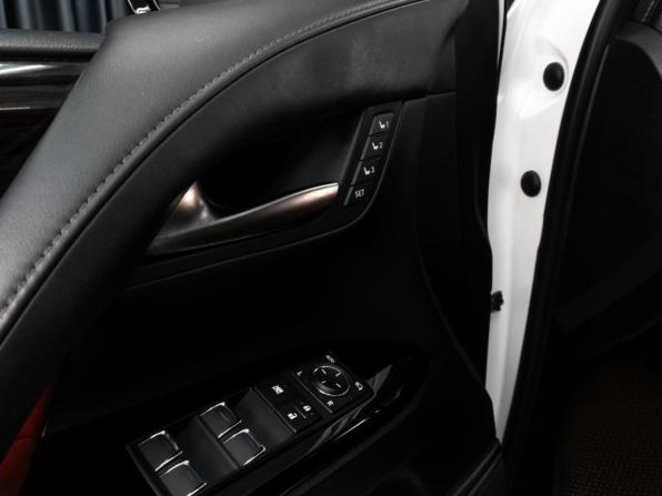 Lexus LX III Рестайлинг 2 с пробегом 2019 года, цена 9 899 000 рублей, 78237 км, внедорожник, Автокод Объявления