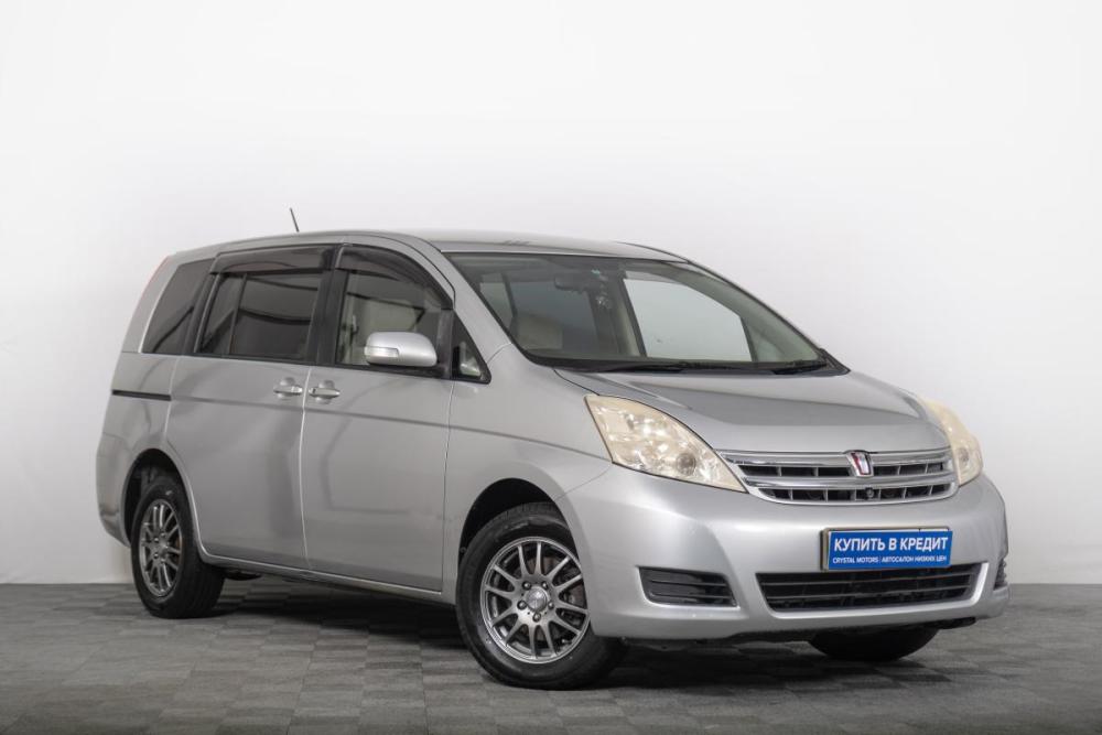 Toyota ISis I Рестайлинг Томск  - изображение 1
