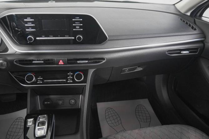 Hyundai Sonata VIII (DN8) с пробегом 2022 года, цена 2 629 000 рублей, 60400 км, седан, Автокод Объявления