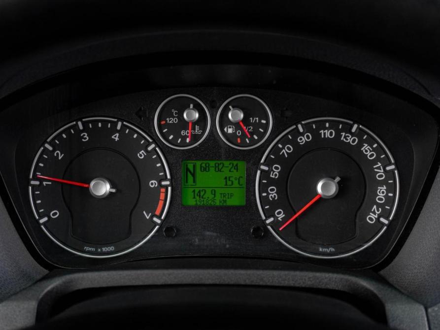 Ford Fiesta Mk5 Тюмень  - изображение 12