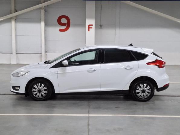 Ford Focus III Рестайлинг с пробегом 2018 года, цена 1 050 000 рублей, 127243 км, хэтчбек, Автокод Объявления