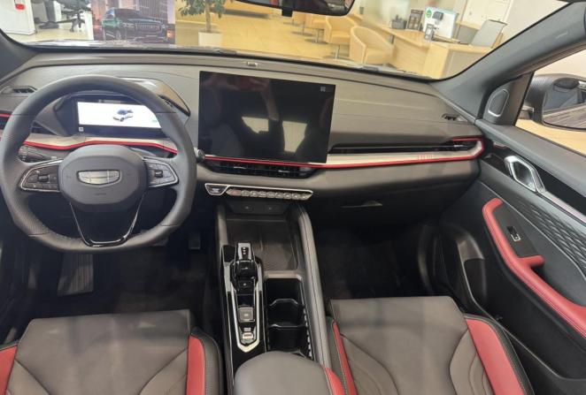 Новый Geely Coolray I Рестайлинг 2 2026 года, цена 2 914 990 рублей, внедорожник, Автокод Объявления