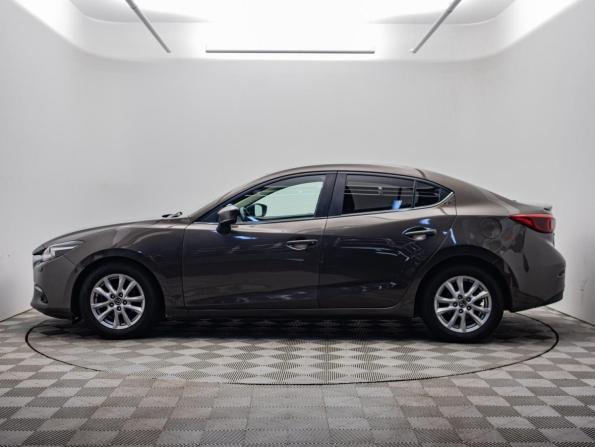 Mazda 3 III (BM) Рестайлинг с пробегом 2017 года, цена 1 609 000 рублей, 91000 км, седан, Автокод Объявления