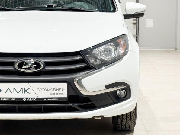 Lada (ВАЗ) Granta I Рестайлинг с пробегом 2023 года, цена 713 670 рублей, 17202 км, седан, Автокод Объявления