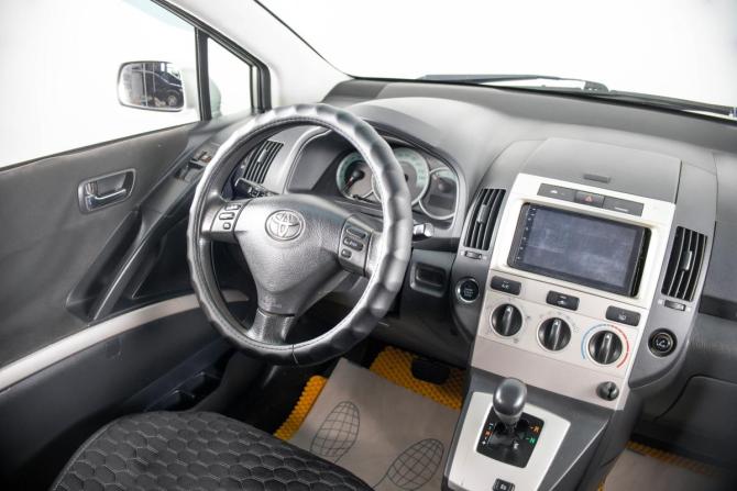 Toyota Corolla Verso I Рестайлинг 2 с пробегом 2005 года, цена 629 000 рублей, 269000 км, компактвэн, Автокод Объявления