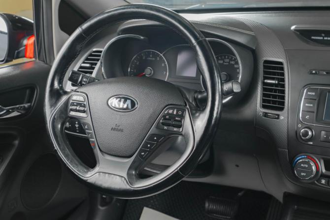 Kia Cerato III Рестайлинг (Classic) с пробегом 2017 года, цена 1 299 000 рублей, 190000 км, седан, Автокод Объявления