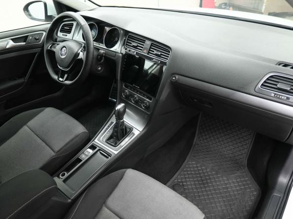 Volkswagen Golf VII с пробегом 2014 года, цена 1 199 900 рублей, 229000 км, хэтчбек, Автокод Объявления