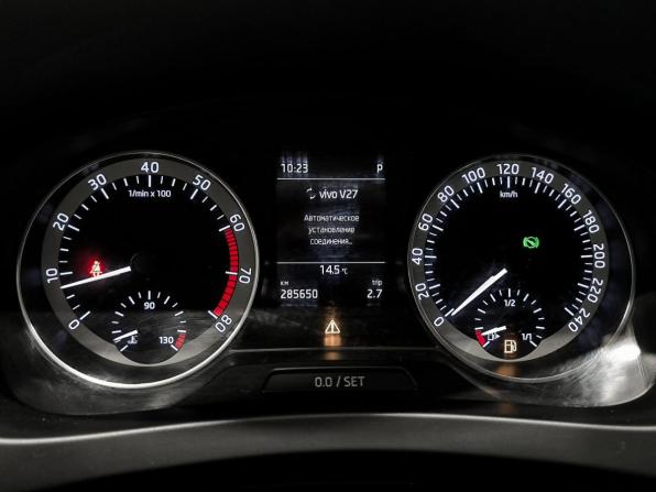 Skoda Rapid I с пробегом 2016 года, цена 950 000 рублей, 285000 км, лифтбек, Автокод Объявления