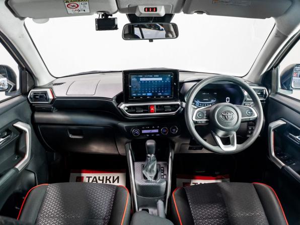 Toyota Raize I с пробегом 2021 года, цена 1 650 000 рублей, 44695 км, внедорожник, Автокод Объявления