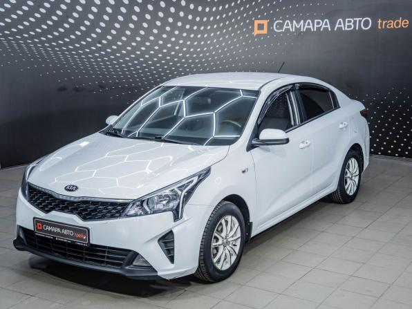 Kia Rio IV Рестайлинг с пробегом 2021 года, цена 1 429 000 рублей, 139023 км, седан, Автокод Объявления
