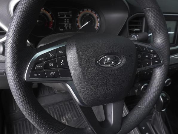 Lada (ВАЗ) Vesta I Рестайлинг (NG) с пробегом 2024 года, цена 1 730 000 рублей, 46 км, седан, Автокод Объявления