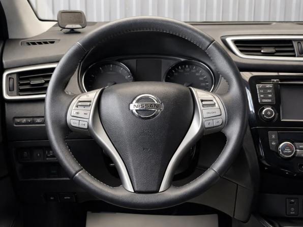 Nissan Qashqai II с пробегом 2015 года, цена 1 397 000 рублей, 136613 км, внедорожник, Автокод Объявления
