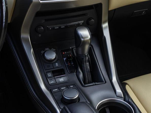 Lexus NX I с пробегом 2017 года, цена 2 838 000 рублей, 149427 км, внедорожник, Автокод Объявления