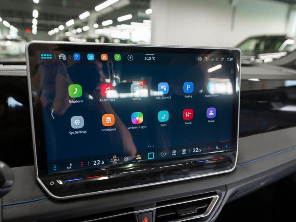 Volkswagen Tiguan III (China Market) с пробегом 2026 года, цена 4 790 000 рублей, 30 км, внедорожник, Автокод Объявления