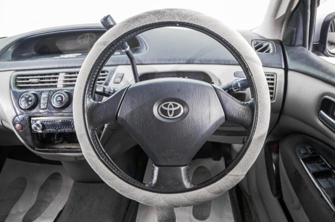 Toyota Vista V (V50) с пробегом 2000 года, цена 659 000 рублей, 300000 км, универсал, Автокод Объявления