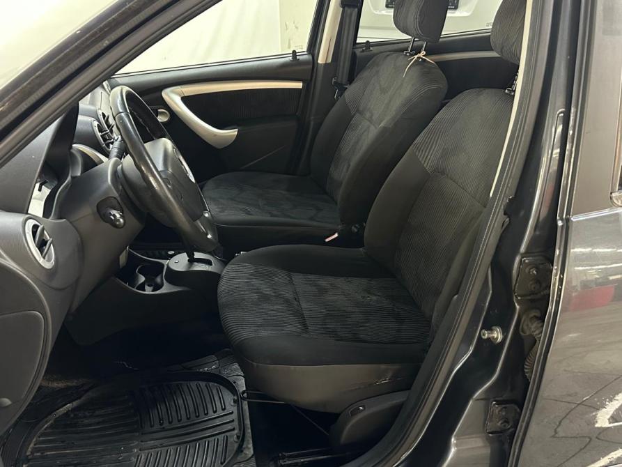 Renault Sandero I Санкт-Петербург  - изображение 6