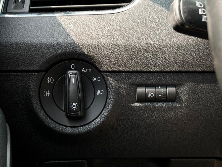Skoda Octavia III (A7) Санкт-Петербург  - изображение 17