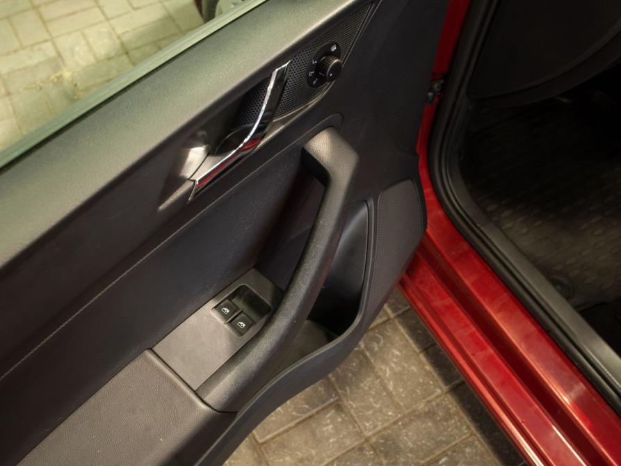 Skoda Rapid I Иваново  - изображение 32