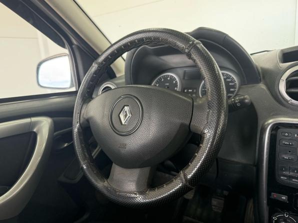 Renault Duster I с пробегом 2013 года, цена 899 000 рублей, 260424 км, внедорожник, Автокод Объявления