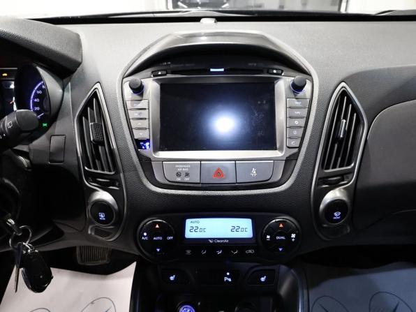 Hyundai ix35 I Рестайлинг с пробегом 2015 года, цена 1 130 000 рублей, 211000 км, внедорожник, Автокод Объявления