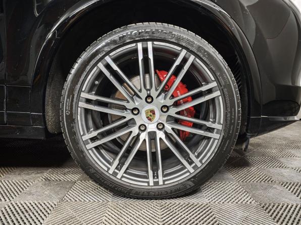 Porsche Cayenne II Рестайлинг (958) с пробегом 2014 года, цена 3 450 000 рублей, 131749 км, внедорожник, Автокод Объявления