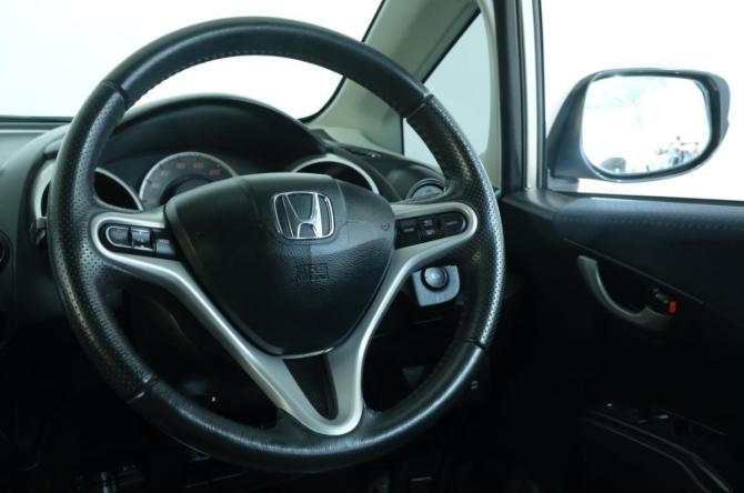 Honda Fit II с пробегом 2010 года, цена 869 000 рублей, 116000 км, хэтчбек, Автокод Объявления