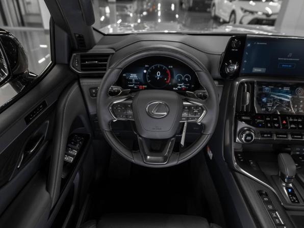 Lexus LX IV с пробегом 2025 года, цена 17 300 000 рублей, 19 км, внедорожник, Автокод Объявления