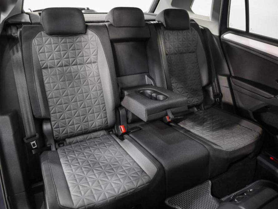 Volkswagen Tiguan II Рестайлинг Санкт-Петербург  - изображение 25
