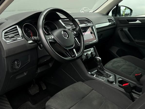 Volkswagen Tiguan II с пробегом 2018 года, цена 2 465 800 рублей, 75056 км, внедорожник, Автокод Объявления