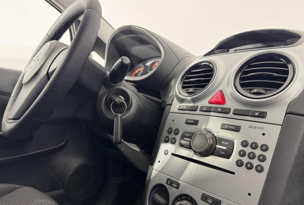 Opel Corsa D Рестайлинг II Саранск  - изображение 28