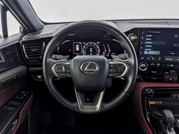 Lexus NX II с пробегом 2022 года, цена 5 500 000 рублей, 50296 км, внедорожник, Автокод Объявления