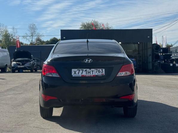 Hyundai Solaris I Рестайлинг с пробегом 2015 года, цена 899 000 рублей, 245440 км, седан, Автокод Объявления