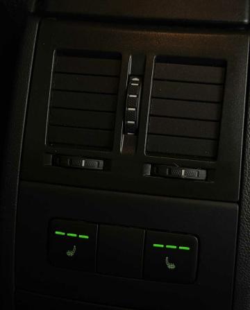 Skoda Octavia II (A5) Рестайлинг с пробегом 2012 года, цена 730 000 рублей, 252678 км, лифтбек, Автокод Объявления