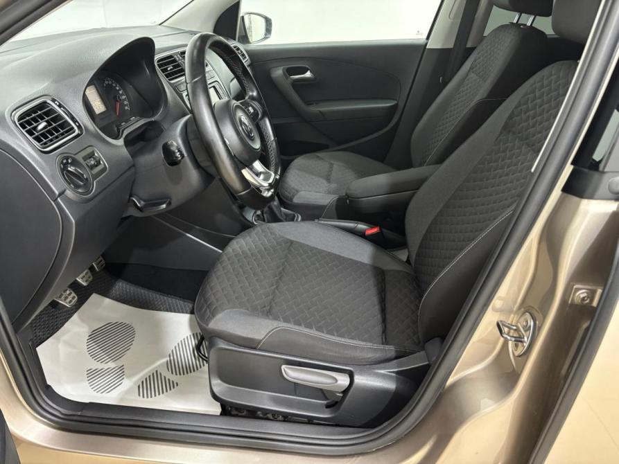 Volkswagen Polo V Рестайлинг Альметьевск  - изображение 9