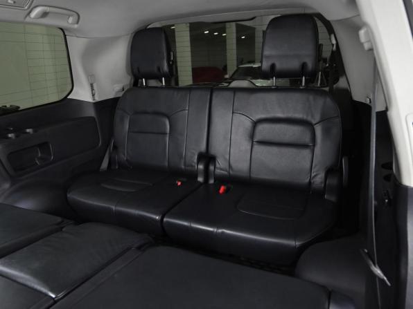 Toyota Land Cruiser 200 Series Рестайлинг 1 с пробегом 2012 года, цена 2 999 000 рублей, 302000 км, внедорожник, Автокод Объявления