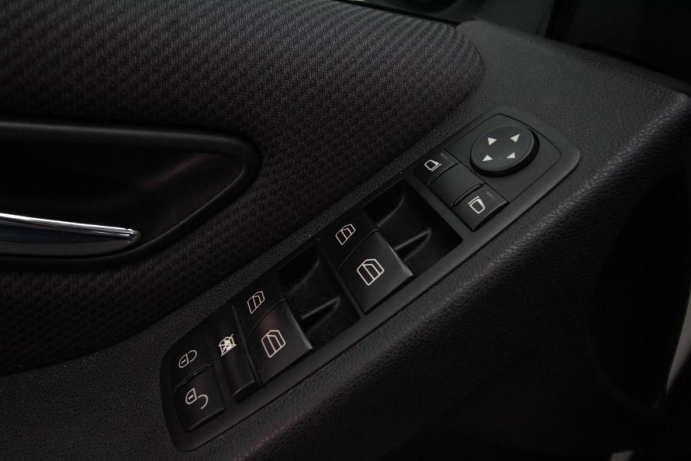 Mercedes-Benz A-Класс II (W169) Рестайлинг Сургут  - изображение 25