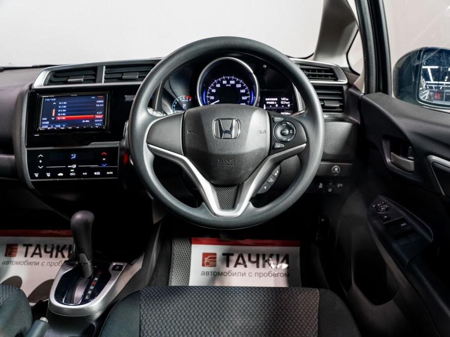 Honda Fit III Рестайлинг Чита  - изображение 8