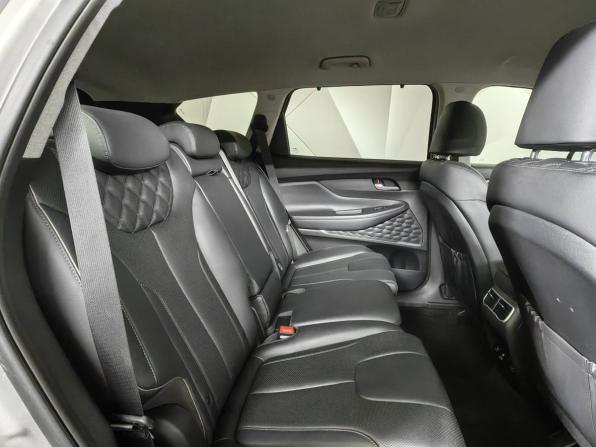 Hyundai Santa Fe IV Рестайлинг с пробегом 2021 года, цена 4 200 000 рублей, 42508 км, внедорожник, Автокод Объявления