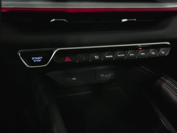Geely Coolray I Рестайлинг с пробегом 2023 года, цена 2 118 000 рублей, 32612 км, внедорожник, Автокод Объявления