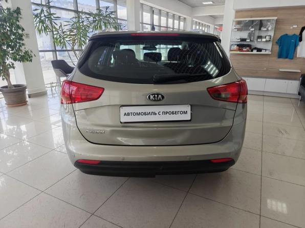 Kia Ceed II с пробегом 2015 года, цена 965 000 рублей, 198100 км, универсал, Автокод Объявления