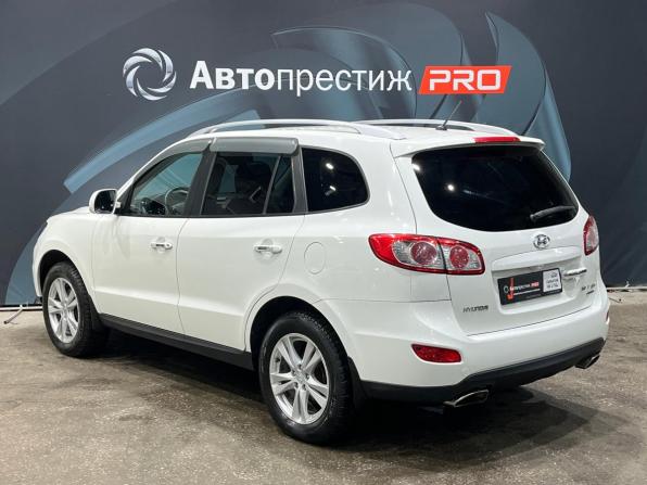 Hyundai Santa Fe II Рестайлинг с пробегом 2010 года, цена 1 174 000 рублей, 252136 км, внедорожник, Автокод Объявления
