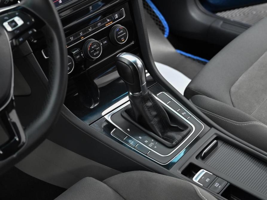 Volkswagen Golf VII Москва  - изображение 10