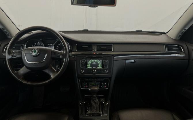 Skoda Superb II с пробегом 2012 года, цена 1 000 000 рублей, 253416 км, универсал, Автокод Объявления