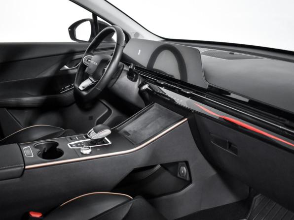 Omoda C5 I Рестайлинг с пробегом 2024 года, цена 1 815 700 рублей, 9854 км, внедорожник, Автокод Объявления
