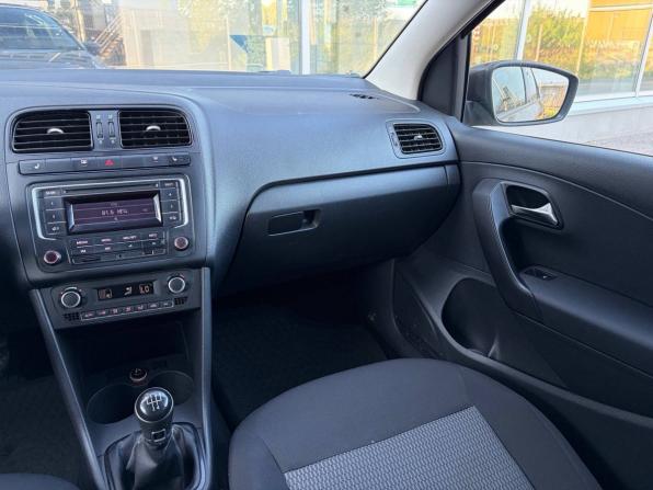 Volkswagen Polo V с пробегом 2014 года, цена 665 000 рублей, 176434 км, седан, Автокод Объявления