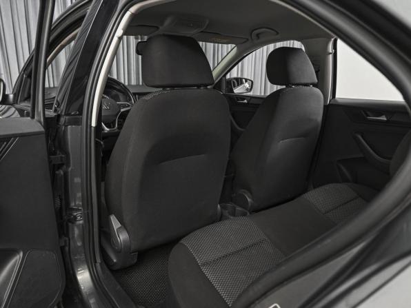 Volkswagen Polo VI с пробегом 2021 года, цена 1 467 800 рублей, 74632 км, лифтбек, Автокод Объявления
