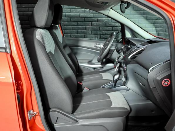 Ford EcoSport II с пробегом 2018 года, цена 1 200 000 рублей, 33231 км, внедорожник, Автокод Объявления