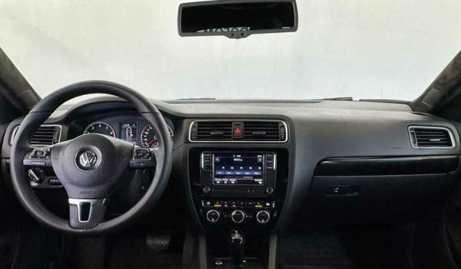 Volkswagen Jetta VI с пробегом 2014 года, цена 919 000 рублей, 235975 км, седан, Автокод Объявления